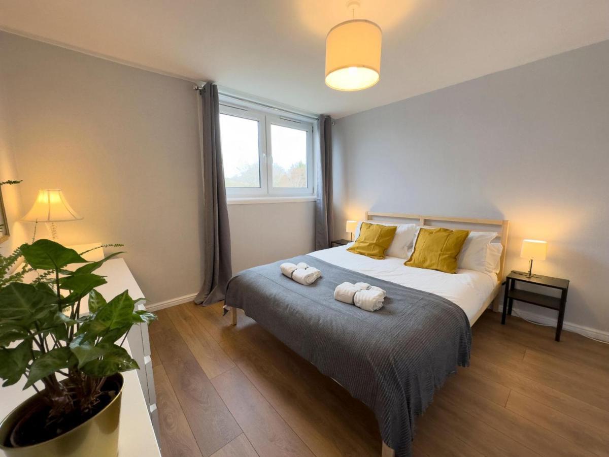 Scandi Style Apartment With Stunning Views Linlithgow Ngoại thất bức ảnh