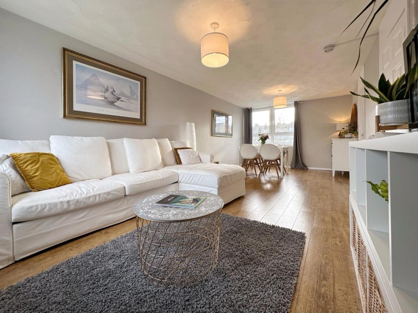 Scandi Style Apartment With Stunning Views Linlithgow Ngoại thất bức ảnh